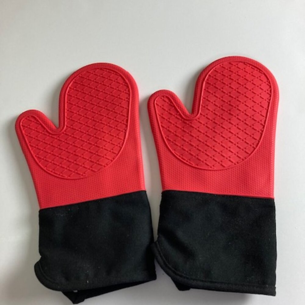 Silicone Red & Black Oven Gloves